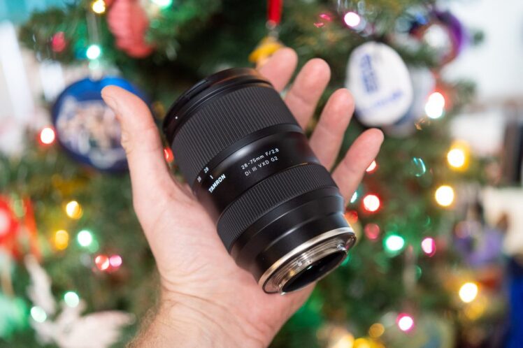 آشنایی با Tamron 28-75mm F2.8 Di III VXD G2 – لنزی همه‌کاره برای عکاس پرتره