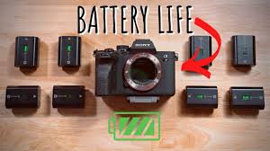 روش بهینهسازی مصرف باتری در Sony A7 III برای جلسات طولانی عکاسی؛ مدیریت هوشمند انرژی در بدنهای فولفریم برای استفاده مداوم و حرفهای