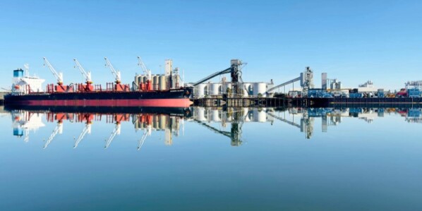 تقارن در عکاسی: راهنمای پایه برای خلق ترکیب‌بندی‌های قوی‌تر