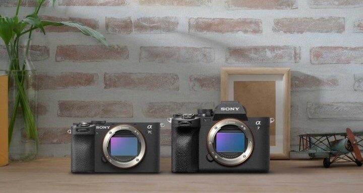 مقایسه کامل Sony A7C II و Sony A7 IV برای انتخاب هوشمندانه