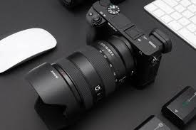 تحلیل مزایای خرید دست دوم A6400 با لنز 18-135mm