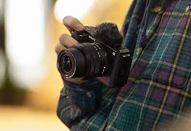 چگونه در Sony ZV-E1 ویدیوهای سینمایی با بوکه نرمتر بگیریم؟