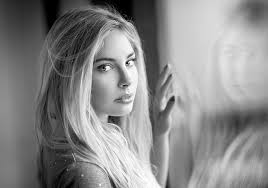 مقایسه کامل Sony A7C II و Sony A7 IV برای انتخاب هوشمندانه