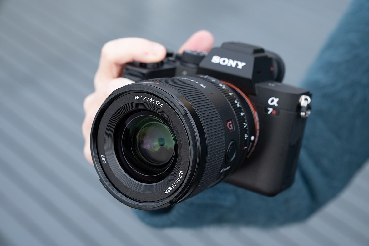 لنز Sony FE 35mm F1.4 GM